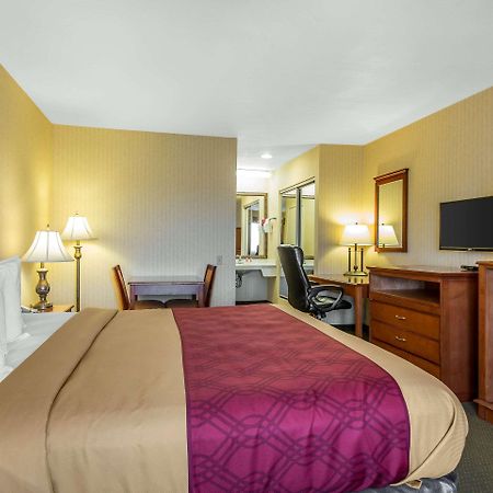 Econo Lodge Inn & Suites Riverside - Corona Exterior foto